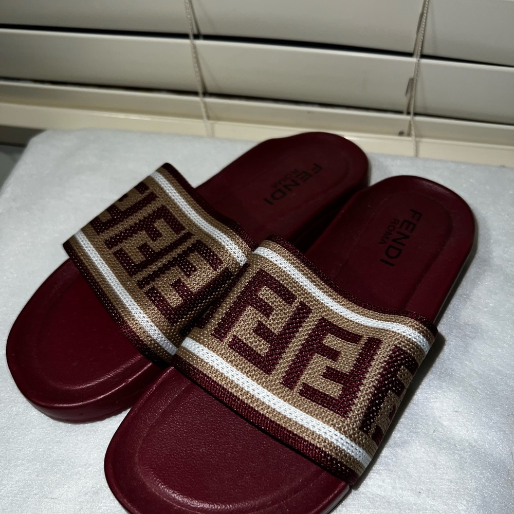 Slipper - Picture 2 of 2